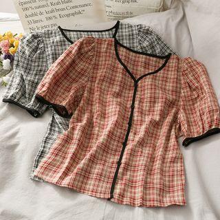 Contrasted Checker V-neck Shirt