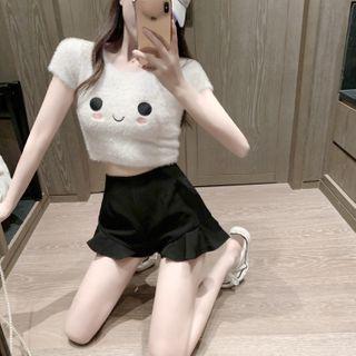 Embroidered Fluffy Short-sleeve Top / Ruffle Hem Shorts