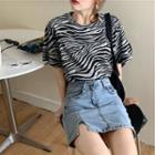 Short-sleeve Zebra Print T-shirt / Denim Skort