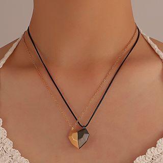 Couple Matching Magnetic Heart Pendant Alloy Necklace / Set