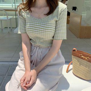 U-neck Checked T-shirt