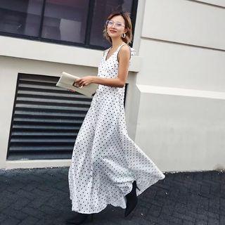 Contrast Trim Polka Dot Maxi Dress