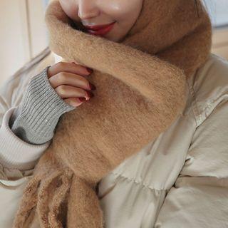 Fringe-trim Colored Scarf