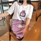 Short-sleeve Printed T-shirt / Midi Floral Straight-fit Skirt
