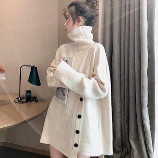 Turtleneck Sweater / Plain Camisole Top