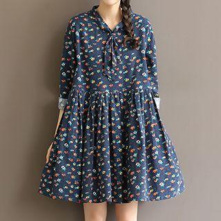 Long-sleeve Tie-neck Printed A-line Dress