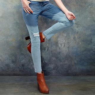 Distressed Gradient Skinny Jeans