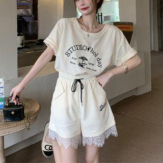 Elbow-sleeve Lettering T-shirt / Lace Trim High Waist Wide Leg Shorts