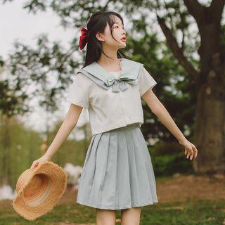 Short-sleeve Bow Blouse / A-line Skirt / Set