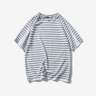 Stripe Short-sleeve Mock Two-piece T-shirt