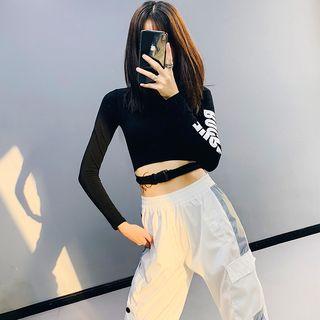 Buckled Lettering Crop T-shirt
