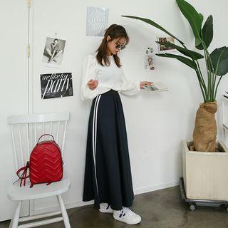 Contrast-trim Maxi Flare Skirt