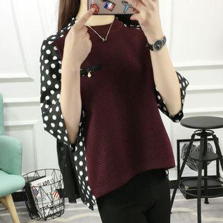 Dotted Panel Elbow Sleeve Top