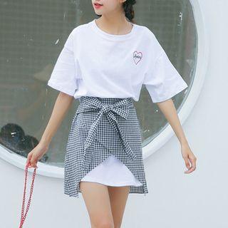 Set: Embroidered Short-sleeve T-shirt + Plaid A-line Skirt