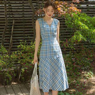Sleeveless Ruffle-hem Plaid Long Dress