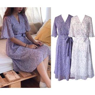 Floral V-neck Chiffon Dress