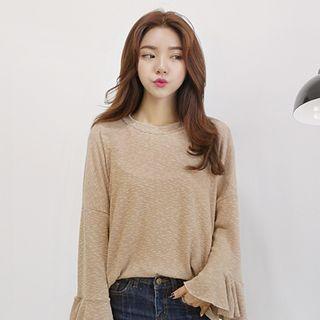 Round-neck Frill-sleeve T-shirt
