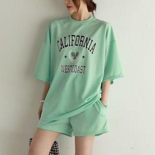 Set: Drop-shoulder Letter T-shirt + Shorts