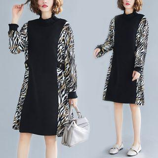Print Panel Semi High-neck Dress