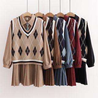 Set: Pleated A-line Shirtdress + Argyle Sweater Vest