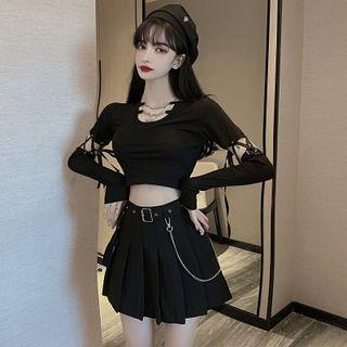 Long-sleeve Chain Accent Cutout Cropped T-shirt / Pleated Mini A-line Skirt