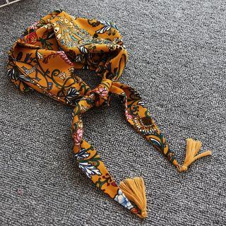 Print Light Scarf With Tassel