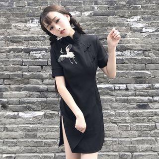 Crane Embroidered Short-sleeve Cheongsam