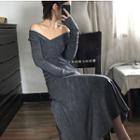 Long-sleeve V-neck A-line Midi Dress