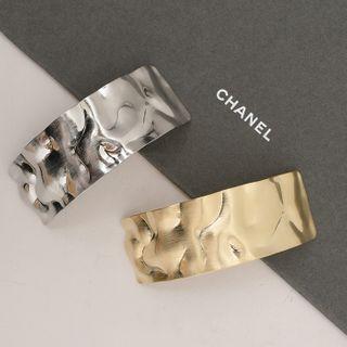 Crinkled-metal Hair Pin
