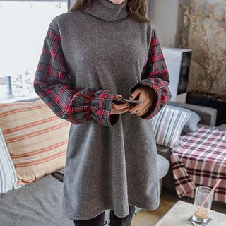 Turtle-neck Check-sleeve Minidress