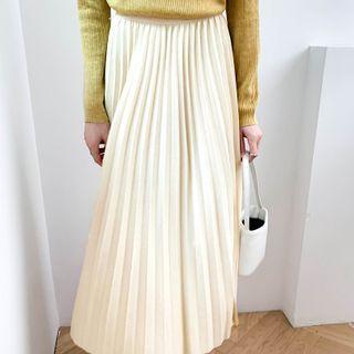 High-waist Plain Pleated A-line Skirt Off-white - One Size