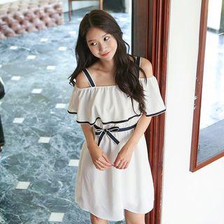 Off-shoulder Color-block Dress