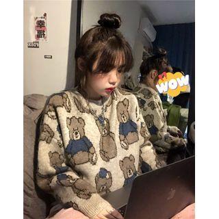 Round Neck Bear Print Knit Sweater