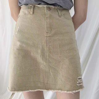 Fray Hem Distressed A-line Skirt