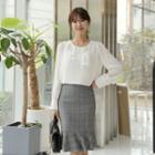 Round-neck Frilled-detail Top With Brooch