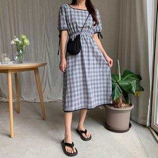 Square-neck Plaid Dress With Crossbody Bag