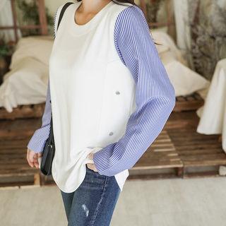 Stripe-sleeve Button-trim T-shirt