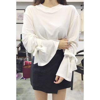 Long-sleeve Round-neck Tie-cuff T-shirt