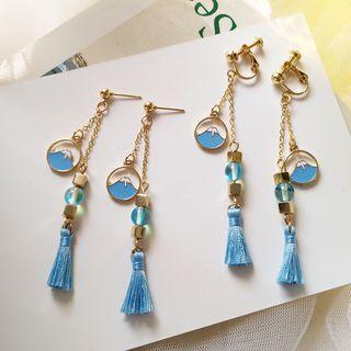 Snow Mountain Tasseled Dangle Earring