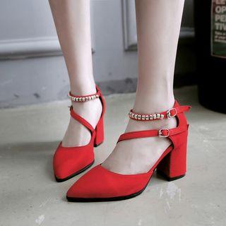 Strap Detail Cut Out Pointy Pumps