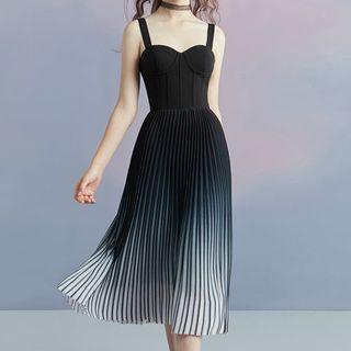 Gradient Pleated Spaghetti Strap Midi Dress