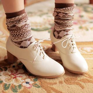 Lace-up Oxford Pumps