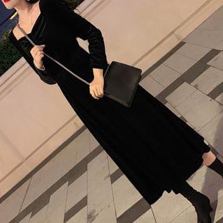 Velvet Long-sleeve Shirred Midi A-line Dress