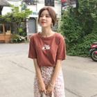 Round-neck Letter Print T-shirt Brown - One Size