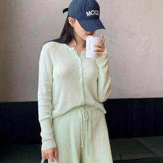 Set: Round-neck Ribbed Cardigan + Band-waist Shorts