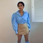Puff-sleeve Round-hem Blouse