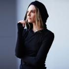 Sports Thumbhole Hooded Long-sleeve T-shirt