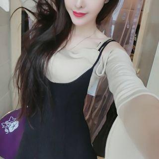 Set: Cold Shoulder Long-sleeve T-shirt + Strappy Midi Dress