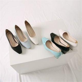Square-toe Pastel-tone Pumps