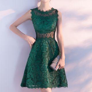 Lace Sleeveless A-line Cocktail Dress